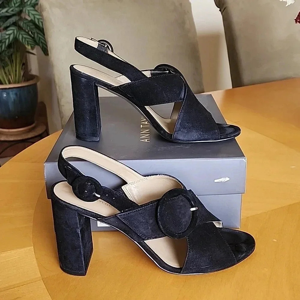 Ann Taylor Black Suede Heel